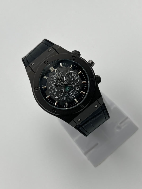 Hublot Men Watch with Leather Straps and Chrongraph Dial