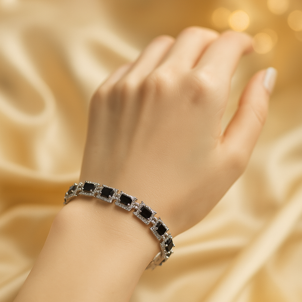 Elegant Crystals Bracelet For Girls / Women